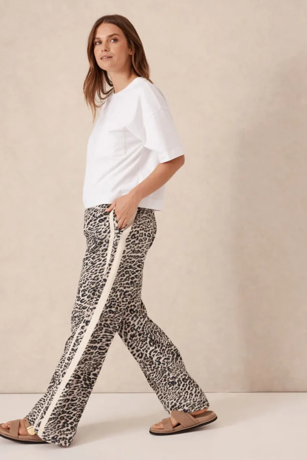 Ceres Life Relaxed Drawstring Pant - Leopard