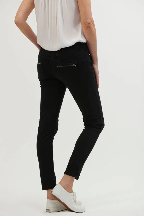 Italian Star Button Jean - Black