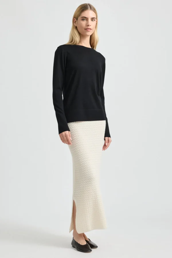 Toorallie Fine Merino Crew - Black