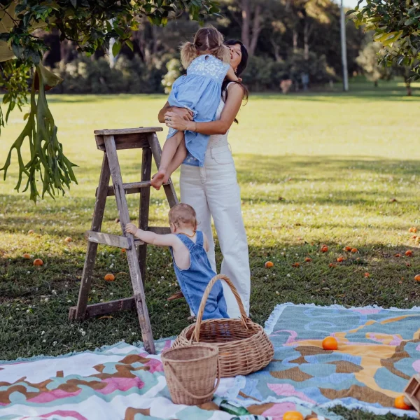 Wandering Folk Woven Throw - Kaleid Mist
