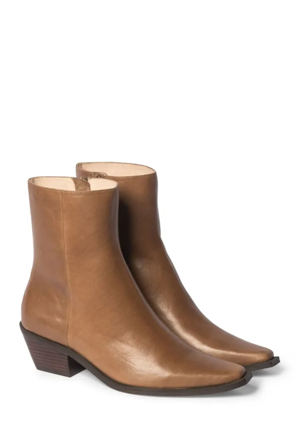 Zoe Kratzmann Intimation Boot - Choc